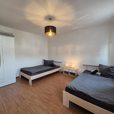 Mikra Homes24 In Apartment Glauchau